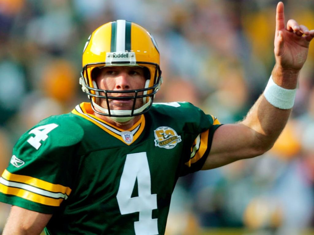 brett-favre-sportsman-of-the-yearjpg